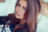 Как можно узнать есть ли человека вторая у страница